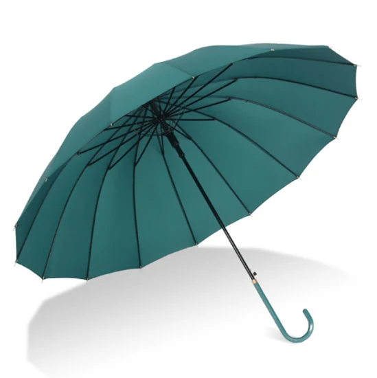 長めのハンドルとピュアなグリーンカラーがエレガントなゴルフ傘です。